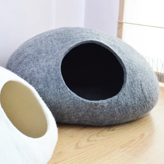 Modern pet bed / cat bed / cat cave / cat house / pet furniture