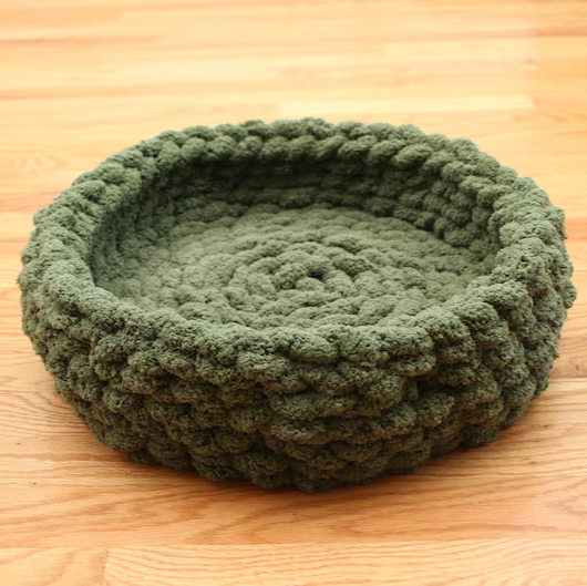 Chunky Crocheted Chenille Pet Bed