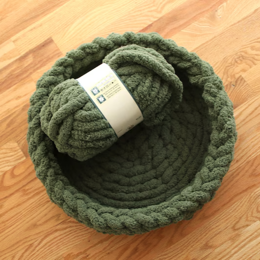 Chunky Crocheted Chenille Pet Bed